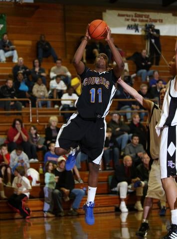 Newark Memorial's Khion Sankey scored 16 points in an upset over nationally-ranked De La Salle Wednesday night.