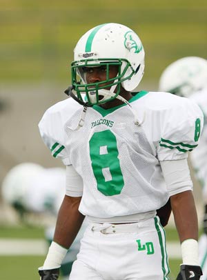 Josh Jackson of Lake Dallas (Corinth, Texas) caughtfour touchdown passes.