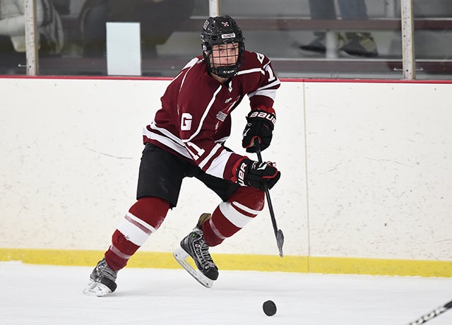 Cam Donaldson, from McKinney, Texas, skated last season for Powell River (BCJHL) after spending two seasons at the Gunnery. He's headed for Cornell.