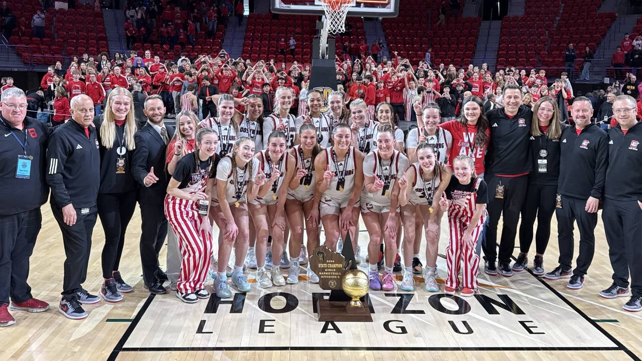 BASKETBALL: Oostburg wins D3 title