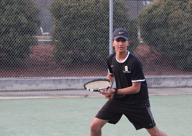 Shah carries a 4,0 GPA and is active in volunteering, taking on leadership roles in whatever he tackles.