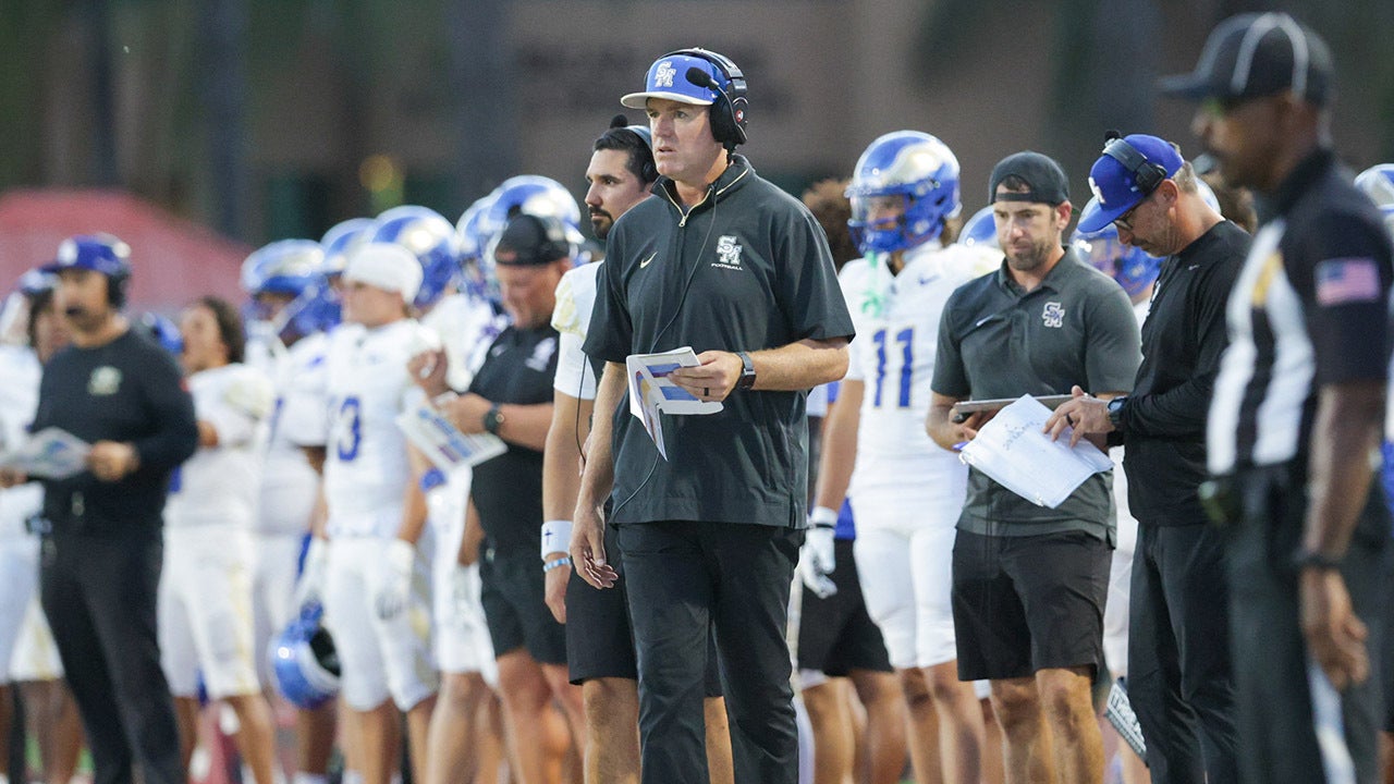 Santa Margarita wins top 10 showdown