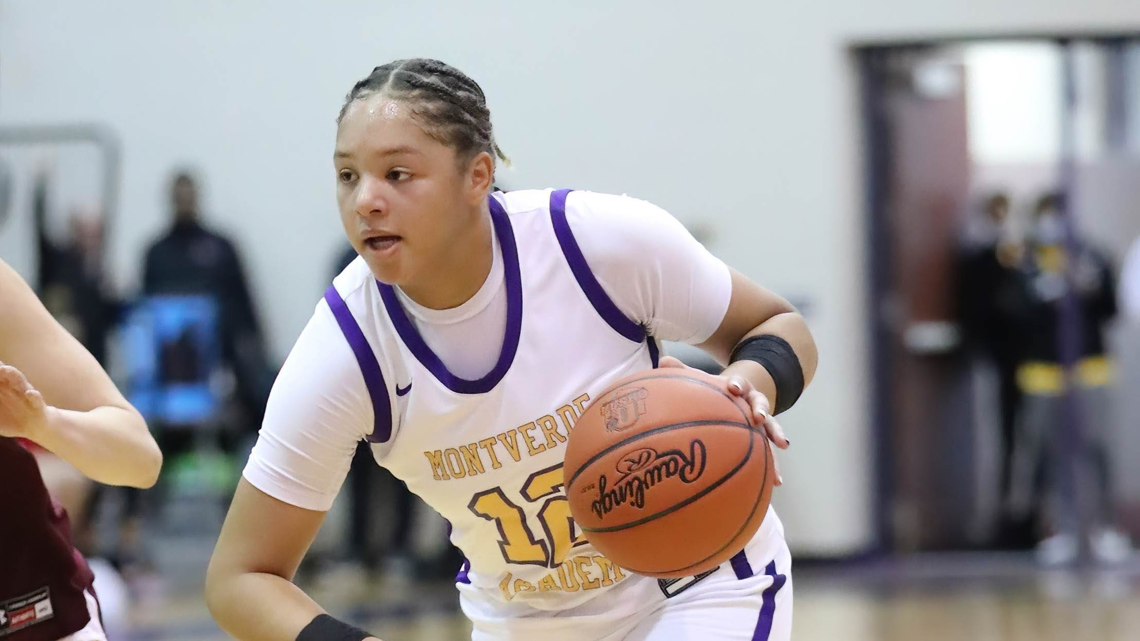 High school girls basketball: No. 1 Montverde Academy uses second-half burst to down No. 2 Long Island Lutheran 60-54 for GEICO Nationals title