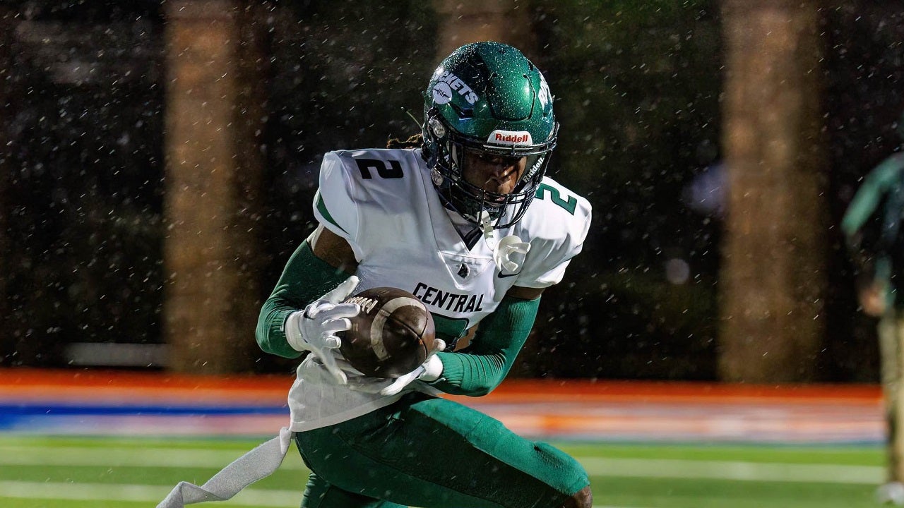 2024 Preseason MaxPreps Top 25: No. 15 Miami Central