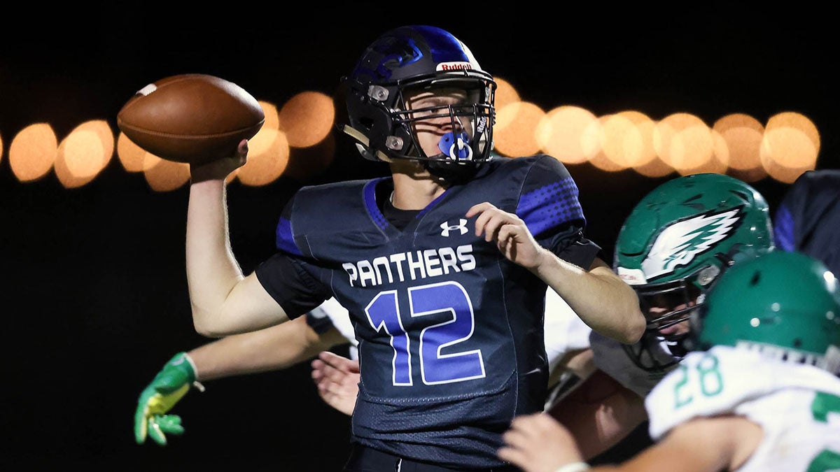 National passing yardage leaders