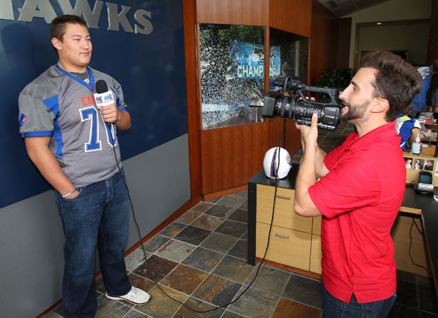 Offensive/defensive lineman Foster Sarell of Graham Kapowsin High School is interviewed by MaxPreps' Chris Stonebraker.