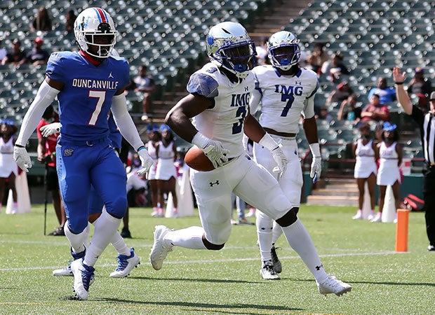 IMG Academy freshman Stacy Gage scoring one of his two touchdowns in Saturday's decisive win over Duncanville.