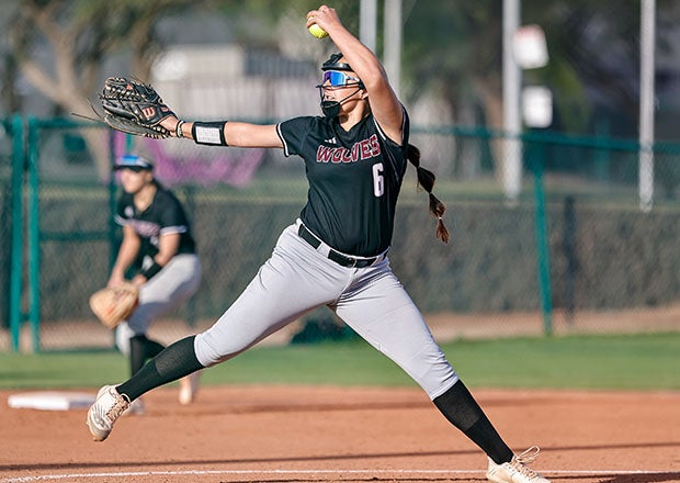 Junior Lilly Goodwin has helped new No. 25 Desert Mountain win 22 in a row. In search of their third straight state title in Arizona, the Wolves haven't lost since March 1. (PHOTO: Russell Wynter)