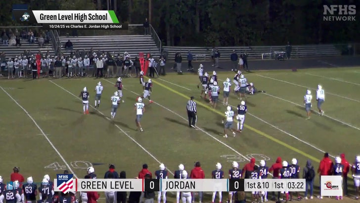 Football Recap: Aaron Sadler's Big Game Can't Quite Lead Green L