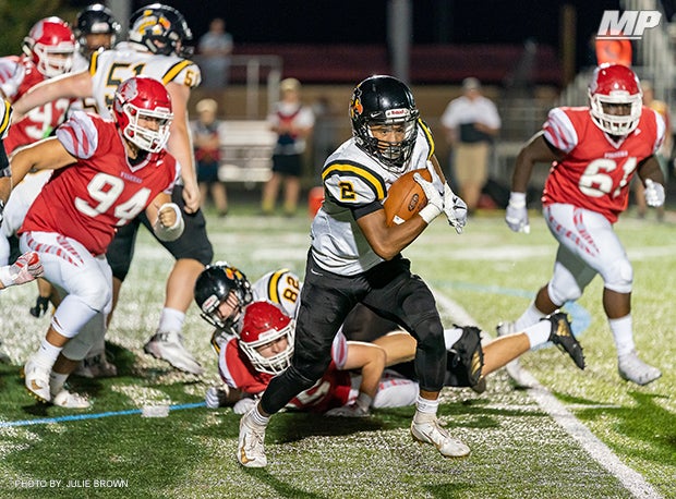 Avon (Ind.) remained unbeaten with a 27-24 win over Westfield (Ind.). 