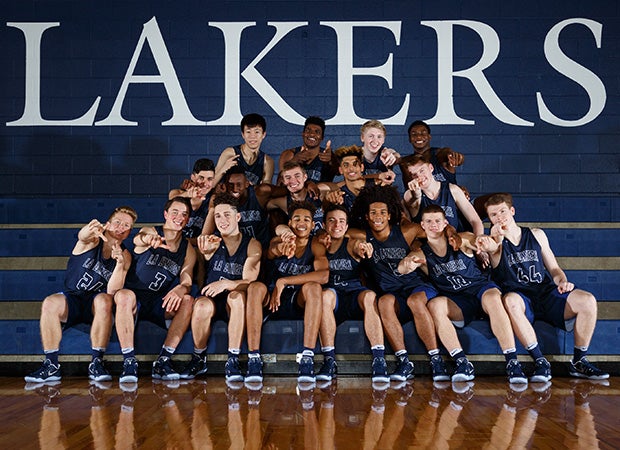 The 2016-17 La Lumiere Lakers team.