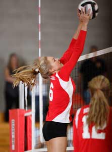 Eli Svisco and Regis Jesuit have blocked the competition, except for twolosses against Chaparral.