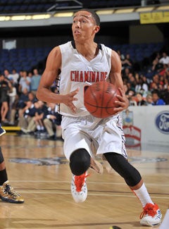Jaron Martin, Chaminade
