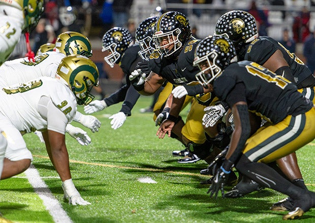 After falling to Grayson in the state championship game a year ago, Carrollton left no doubt Friday night in the AAAAAA semifinals. (PHOTO: Travis Kirkland)