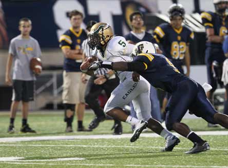 DeSoto stays at No. 11 after its ninth victory of the season.