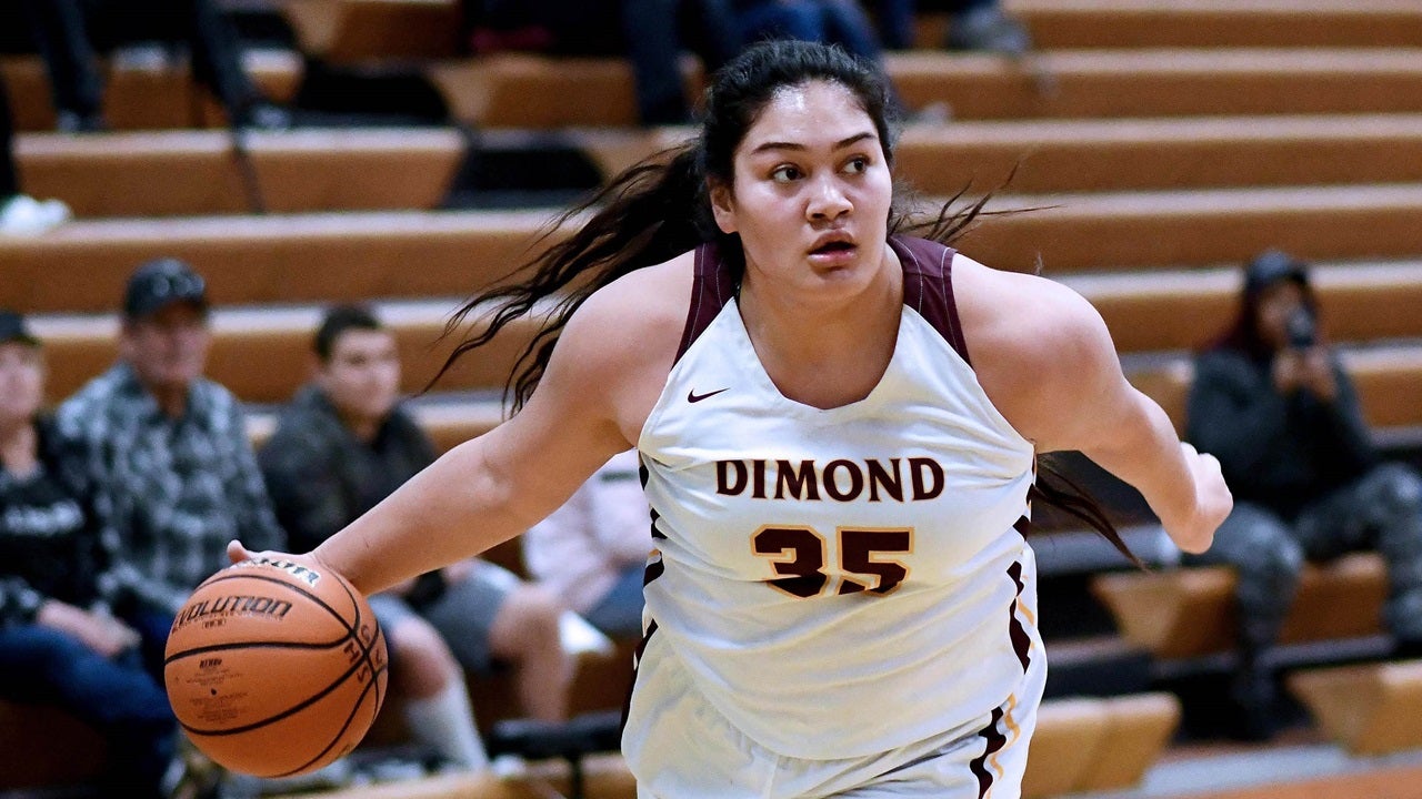 Former MaxPreps Female Athlete of the Year Alissa Pili has eyes set on WNBA after starring at Utah