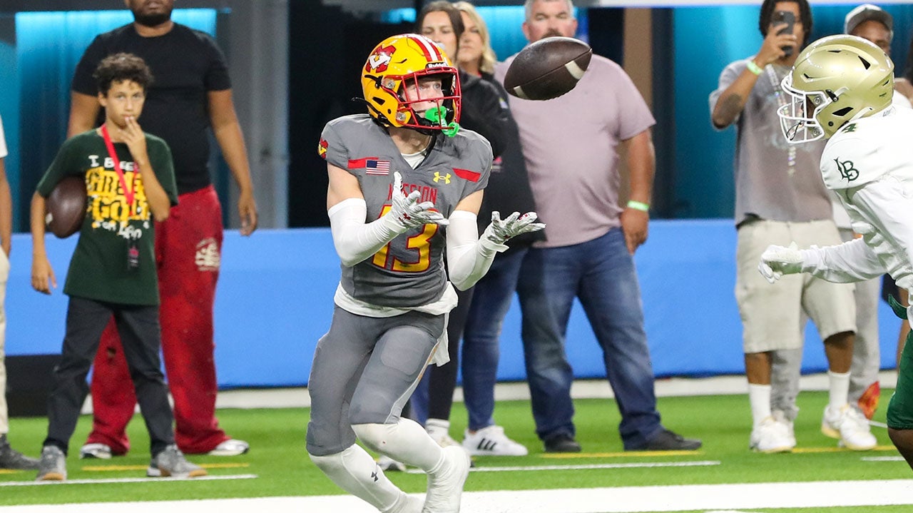 High school football: No. 9 Mission Viejo vs. No. 23 Corona Centennial headlines MaxPreps Top 10 Games of the Week