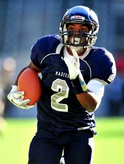 Pierre Cormier rushed for the second-
most yards in Bowl Game history with
296 yards and three scores.