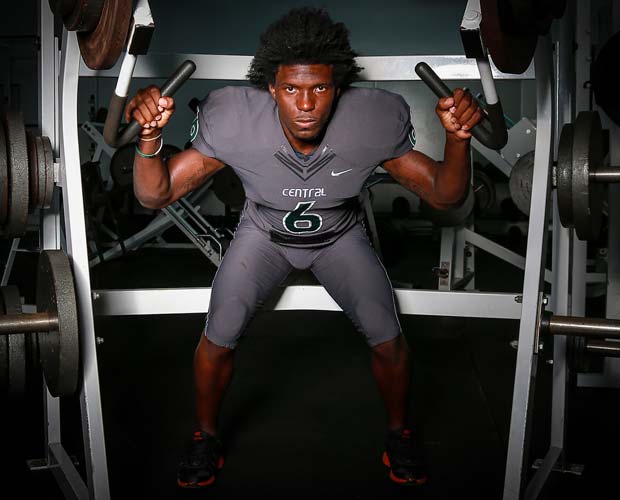 Defensive back Deatrick Nichols