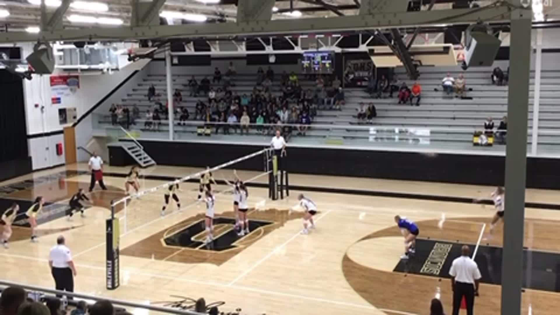 Volleyball Recap: Northfield Has No Trouble Against Northwestern