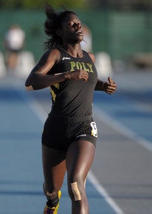 Like Cox, Akawkaw Ndipagbor won four
events including national best 400
time of 53.51.