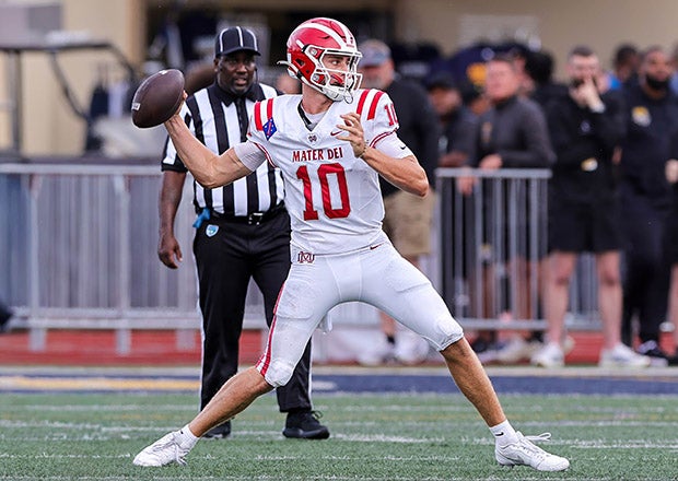 Wisconsin commit Ryan Hopkins hopes to spark the Mater Dei offense. Despite being loaded with FBS players at nearly every position, the Monarchs have been held to 27 points or less in four of five games this season. (PHOTO: Jeff Klein)