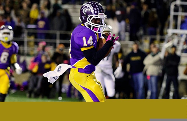 Dupree Hart and Northwestern hope to catch Dutch Fork as the top team in South Carolina by season's end.