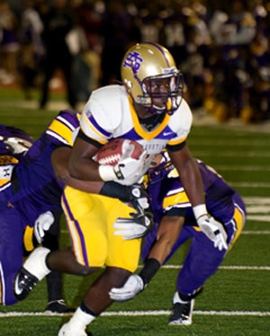 Leonard Fournette rushed 36 times for 262 yards andscored two touchdowns for St. Augustine.