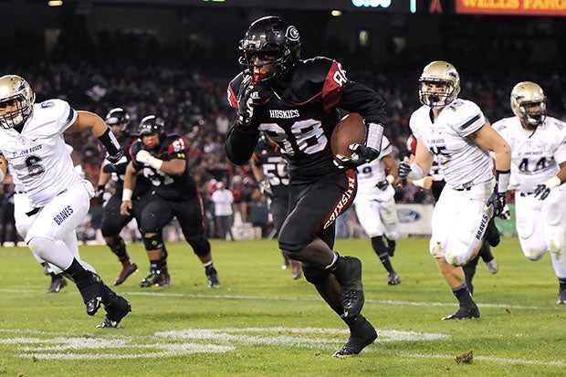Javon McKinley and No. 2 Centennial won a wild shootout with No. 1 St. John Bosco in a 2015 section championship game.