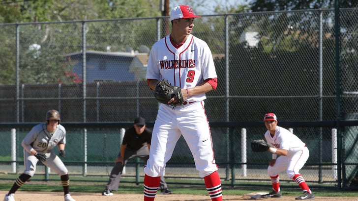 BASEBALL: Top 10 pitching combinations