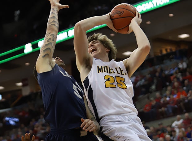 Moeller senior Alec Pfriem scored 14 points in last year's D-I state final win over Solon.