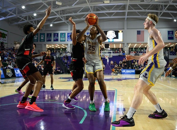 Five-star Maryland commit Derik Queen averaged 16.4 points and 7.6 rebounds for unbeaten Montverde Academy. (Photo: Eugene Alonzo)