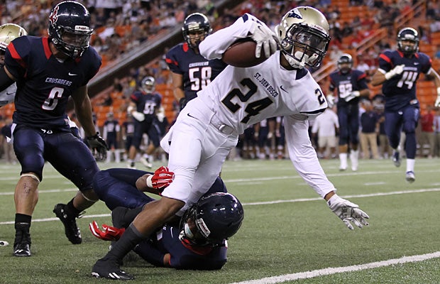 St. John Bosco was one of the few teams from the West region in action last week. The Braves rolled to a decisive victory and moved up to No. 2 in the region.