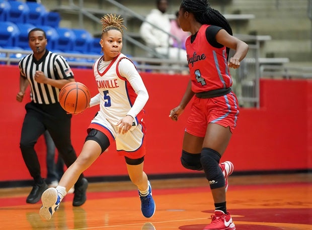 Laila Coleman and No. 18 Duncanville are back in the UIL postseason this year and opened their quest for a 6A title with a 100-35 win over Hutto on Monday. (Photo: Shane Kirkpatrick)