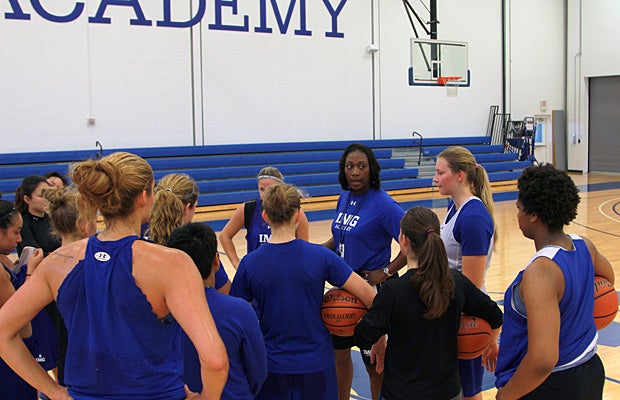 Coach Shell Dailey approaches coaching with high-level intensity, expecting her players to play with 100 percent effort from start to finish.