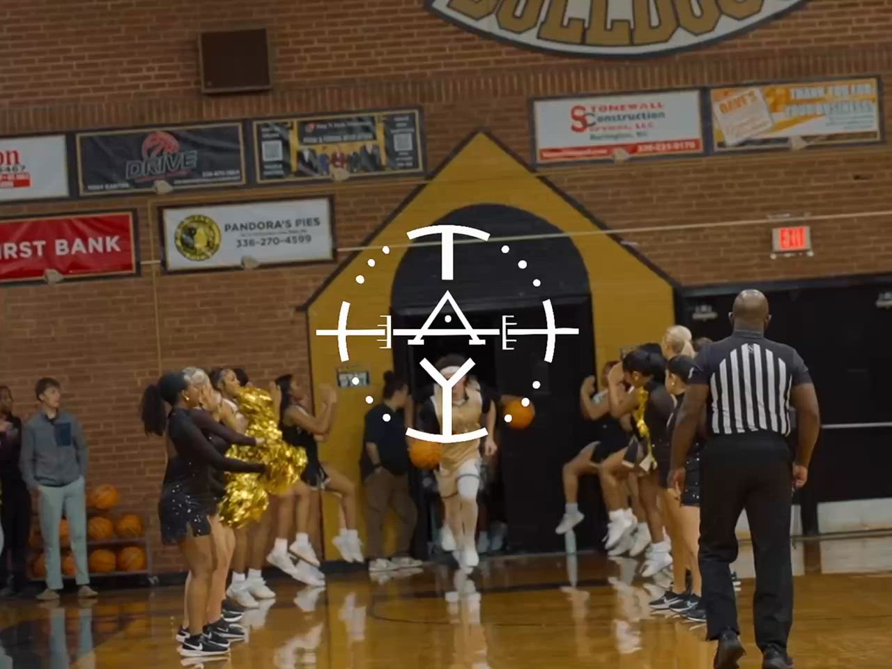 Basketball Game Preview: Williams Bulldogs vs. Graham Red Devils + How To Watch