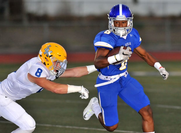 Zion Echols and Charter Oak moved in as the current favorite to reach the South 3-AA game.