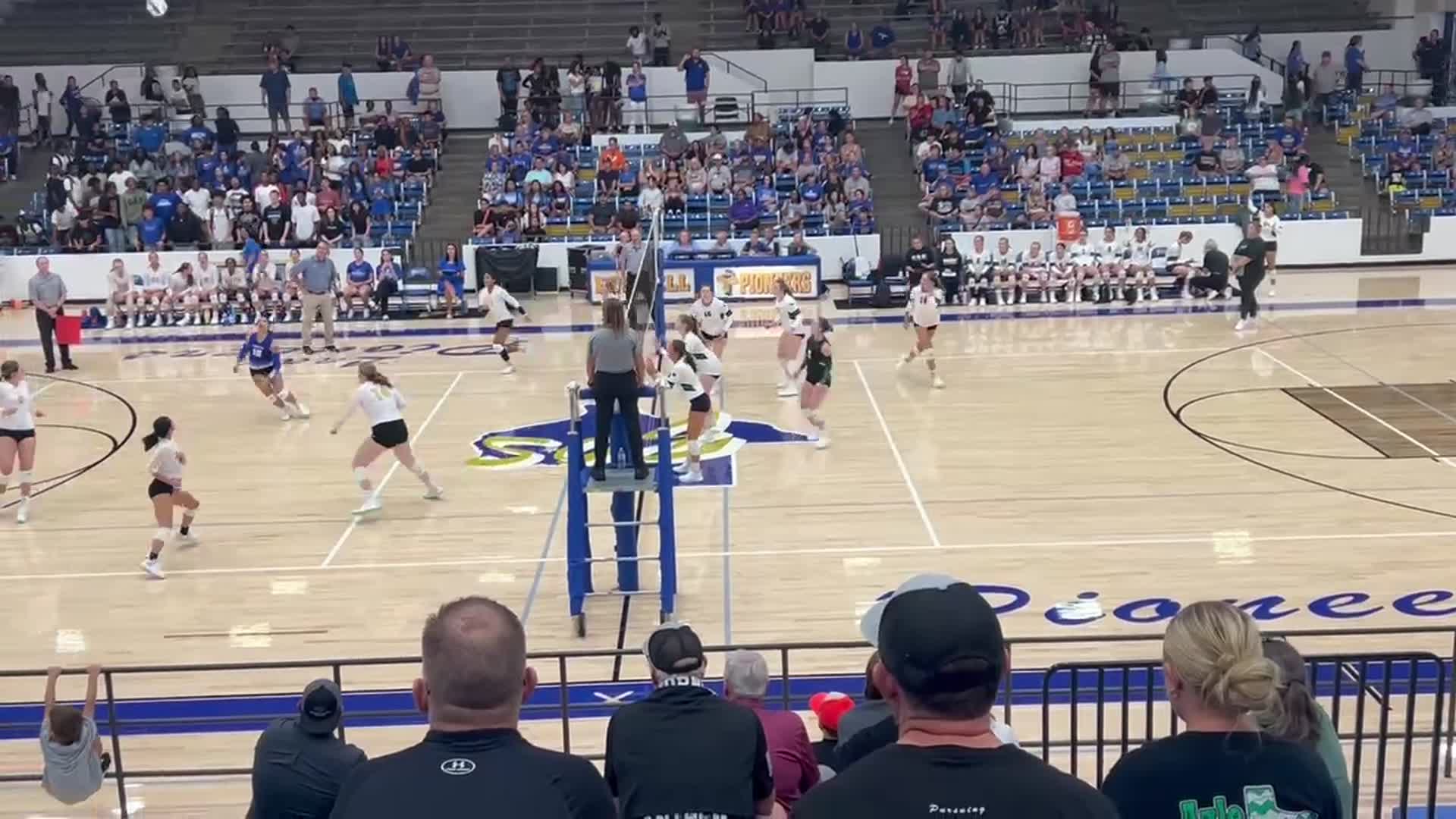 Volleyball Recap: Heather Lockridge Leads a Balanced Effort to Beat Fossil Ridge