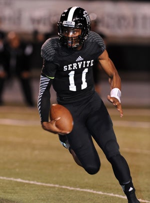 Travis Waller scored a touchdown for Servite inthe loss.
