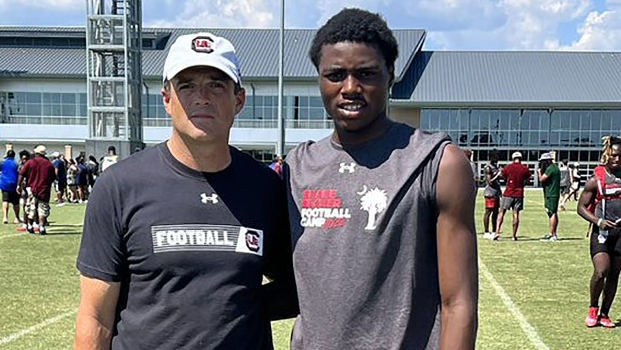 High school football: Donte Ferrell of Ohio remains at the top of national receiving yardage leaderboard