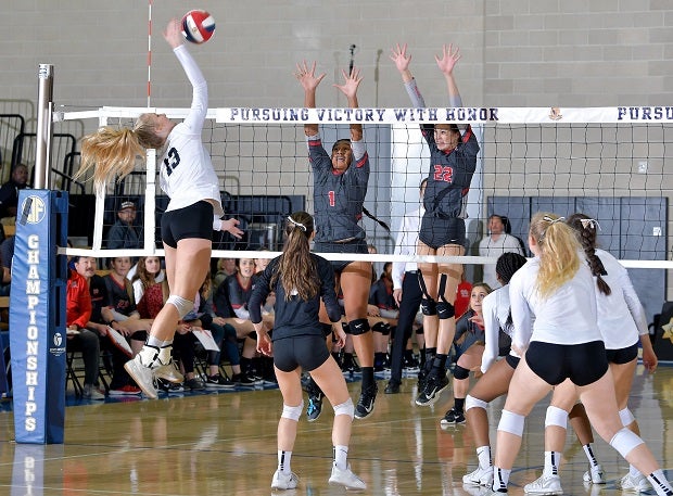 Nicole Liddle, Archbishop Mitty