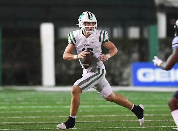 Arch Manning continued to show great mobility in and outside of the pocket in 2021.