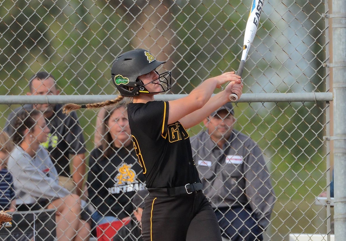 Softball: National home run leaders
