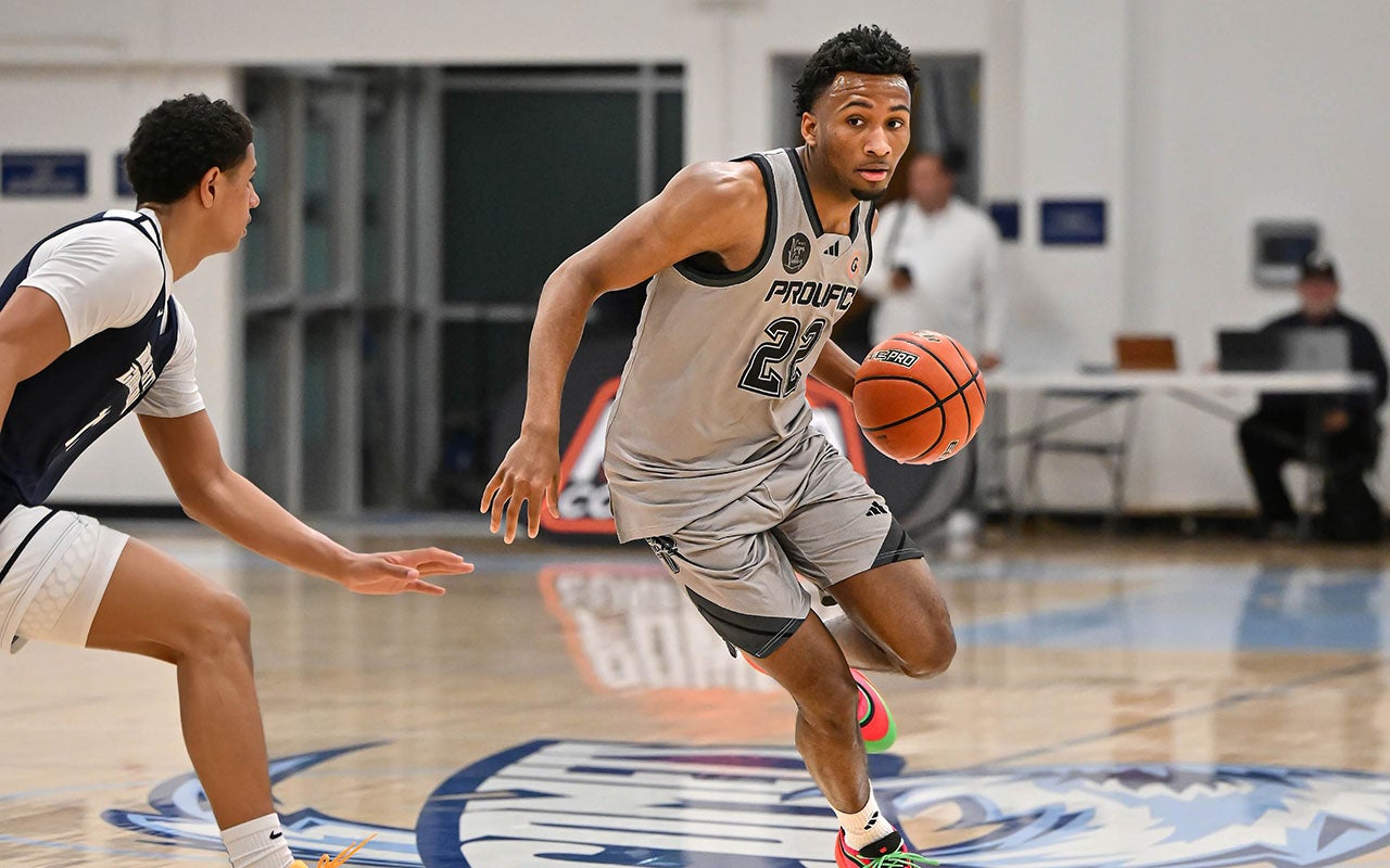 Cameron Boozer, Darryn Peterson shine in Chipotle Nationals quarterfinals