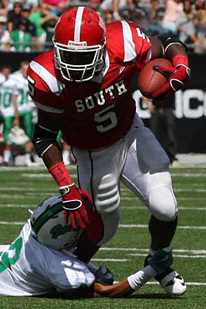 Jayshon Jackson helped his recruiting case with 318 yards.