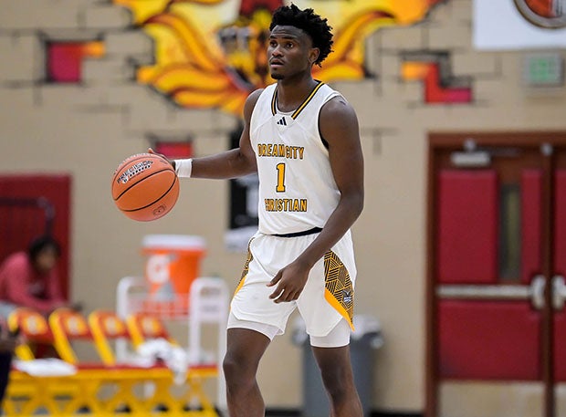 Five-star junior prospect Ikenna Alozie averaged 24.1 points, 10.1 rebounds, 4.7 assists and 2.7 steals per outing last season. (Photo: Darin Sicurello)