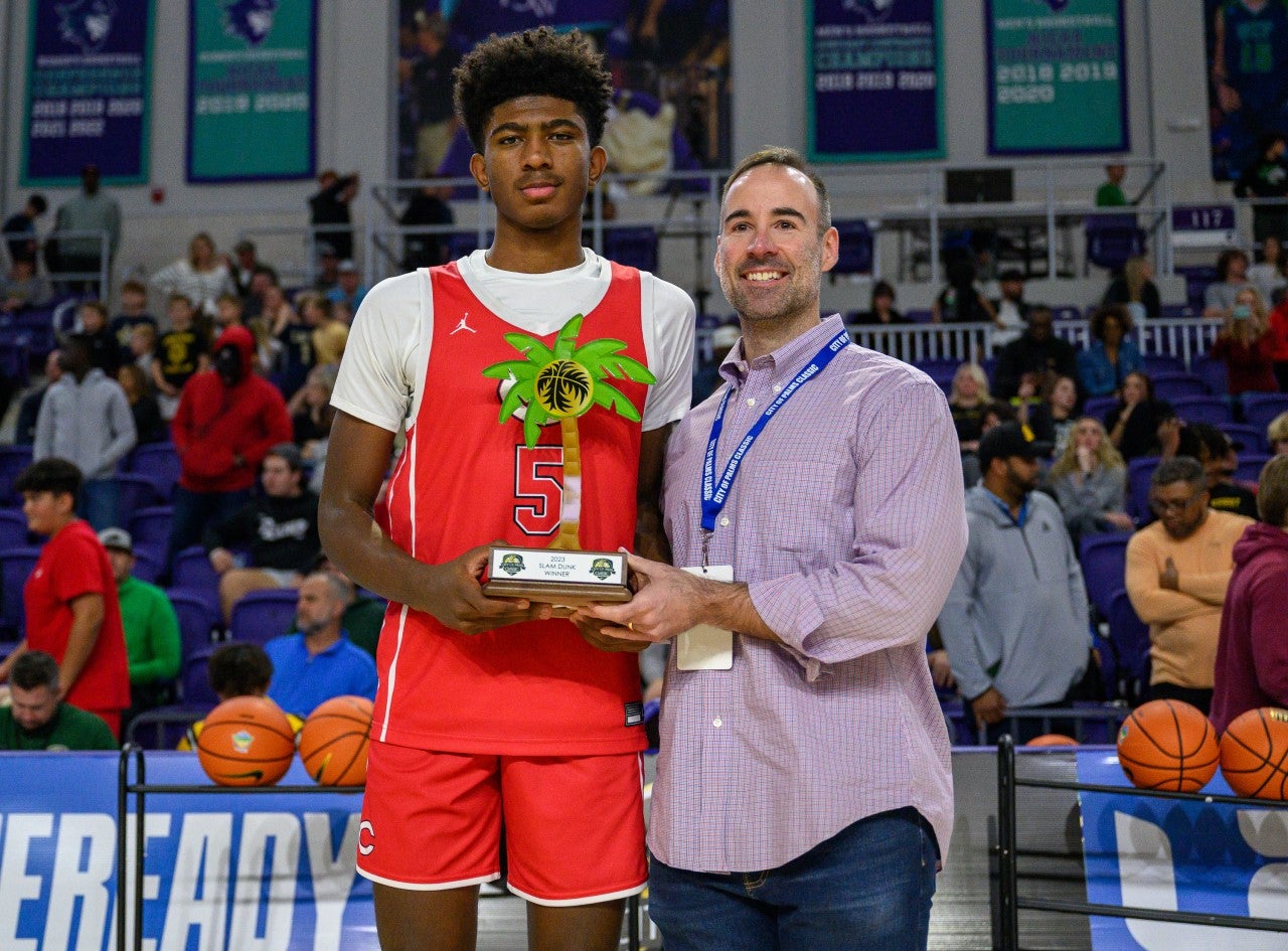 WATCH: Jaxon Richardson wins dunk contest