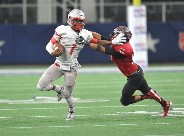 Bremond quarterback Roshauud Paul never lost a high school football game, going 47-0.