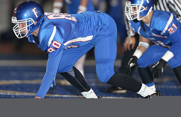 No. 1 Folsom narrowly escaped with a victory over Jesuit, setting up a Division I final with No. 3 Oak Ridge.