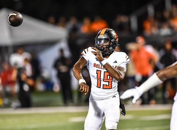 Bryce Underwood and Belleville re-enter the MaxPreps Top 25 high school football rankings at No. 24. The Tigers have won 36 straight games and enter the second round of the Michigan Division 1 playoffs off a 65-14 win over Saline on Friday. (Photo: Scott Hasse)